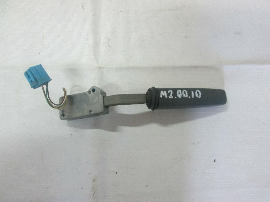 переключатель ретарды подрулевой б/у - 1